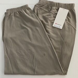Lululemon - Be Calm Oversized Mid Rise Pant - NWT